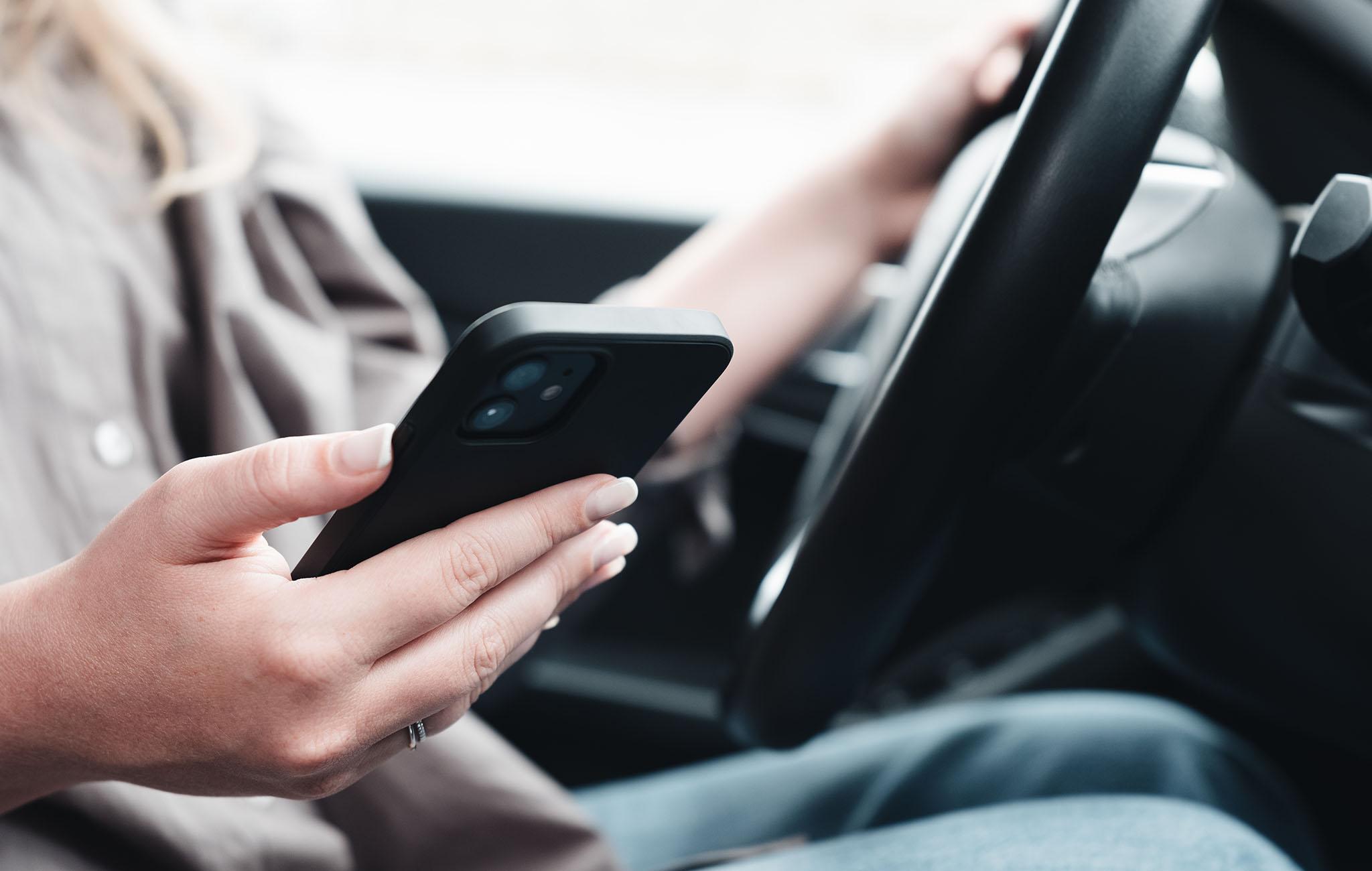 phone-in-car